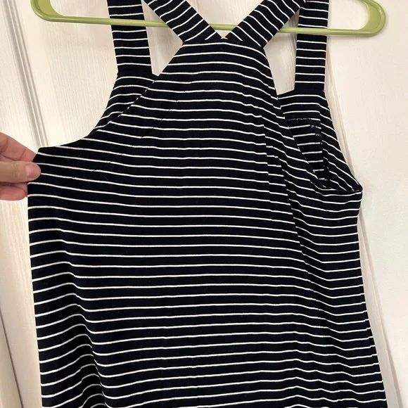 LOFT, NWT, Racer back tank top, size M - Picture 5 of 5